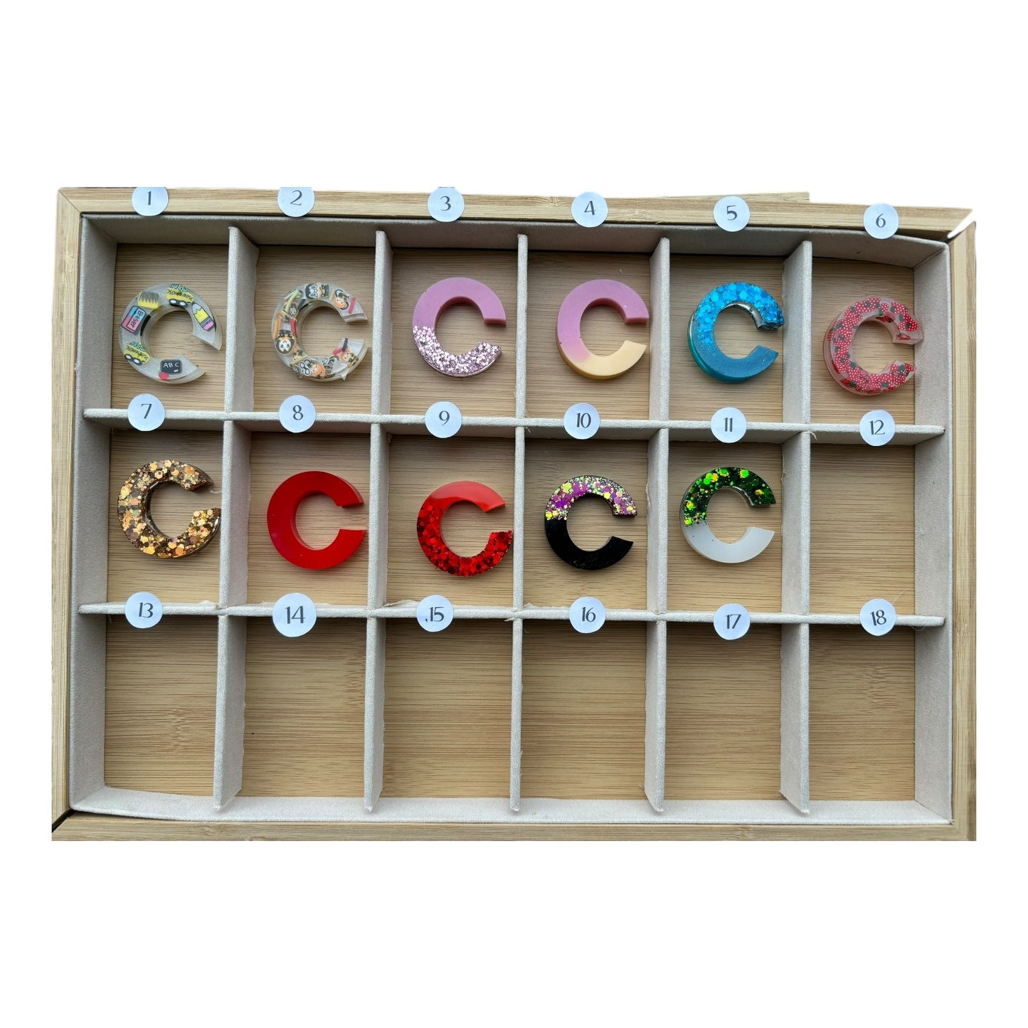 Letter C - Naam / letter sleutelhanger, magneet of kerstboomhanger