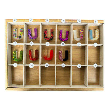 Letter U - Naam / letter sleutelhanger, magneet of kerstboomhanger